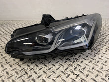 Laden Sie das Bild in den Galerie-Viewer, Frontscheinwerfer BMW 2 Active Tourer U06 5A431C3-07 Links Headlight SCH3592962684ga
