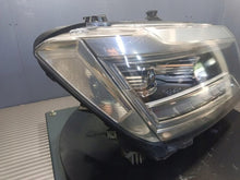 Laden Sie das Bild in den Galerie-Viewer, Frontscheinwerfer Man Crafter 7C1941036 Rechts Scheinwerfer Headlight SCH3594369206yv