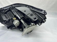 Laden Sie das Bild in den Galerie-Viewer, Frontscheinwerfer Mazda Cx30 DFR7-51030 Rechts Scheinwerfer Headlight SCH3597409103bi