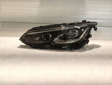 Laden Sie das Bild in den Galerie-Viewer, Frontscheinwerfer VW Golf VIII 5H1941035H LED Links Scheinwerfer Headlight SCH3599332022jz