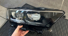 Laden Sie das Bild in den Galerie-Viewer, Frontscheinwerfer VW T-Roc 2GA941036H LED Rechts Scheinwerfer Headlight SCH3602831886ks