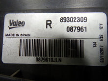 Laden Sie das Bild in den Galerie-Viewer, Frontscheinwerfer Nissan I 89302309 Rechts Scheinwerfer Headlight SCH3605381598bz