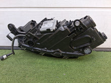 Laden Sie das Bild in den Galerie-Viewer, Frontscheinwerfer Skoda Fabia IV 6VB941016B Full LED Rechts Headlight SCH3609640127ds