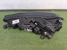 Laden Sie das Bild in den Galerie-Viewer, Frontscheinwerfer Skoda Fabia IV 6VB941016B Full LED Rechts Headlight SCH3609640127ds