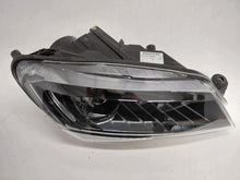 Laden Sie das Bild in den Galerie-Viewer, Frontscheinwerfer Skoda Superb III 3V1941016 Rechts Scheinwerfer Headlight SCH3610134719xc
