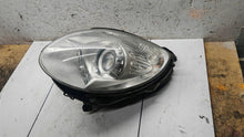 Laden Sie das Bild in den Galerie-Viewer, Frontscheinwerfer Mercedes-Benz W251 A2518260191 Links Scheinwerfer Headlight SCH3611073650pe