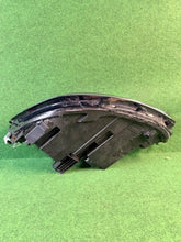 Laden Sie das Bild in den Galerie-Viewer, Frontscheinwerfer VW Passat B8 3J1941006 Rechts Scheinwerfer Headlight SCH3615699835qd
