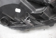 Laden Sie das Bild in den Galerie-Viewer, Frontscheinwerfer VW Multivan 7E1941005D Links Scheinwerfer Headlight SCH3616549279mh
