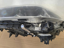 Load image into Gallery viewer, Frontscheinwerfer BMW 5 G31 G30 8499121-04 Links Scheinwerfer Headlight SCH3619536230wc