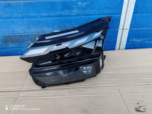 Laden Sie das Bild in den Galerie-Viewer, Frontscheinwerfer Skoda Enyaq 5LB941035A Links Scheinwerfer Headlight SCH3620221111lr