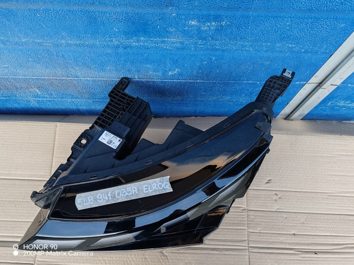 Frontscheinwerfer Skoda Enyaq 5LB941035A Links Scheinwerfer Headlight SCH3620221111lr
