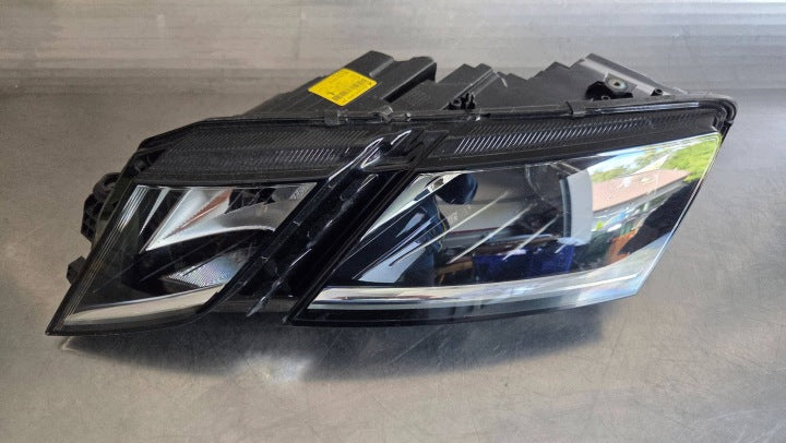 Frontscheinwerfer Skoda Octavia III 5E1941015E Links Scheinwerfer Headlight SCH3625442099fv