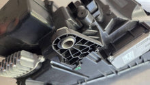 Load image into Gallery viewer, Frontscheinwerfer Skoda Octavia III 5E1941015E Links Scheinwerfer Headlight SCH3625442099fv