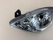 Laden Sie das Bild in den Galerie-Viewer, Frontscheinwerfer Suzuki Splash 08R-A Links Scheinwerfer Headlight SCH3630205811pc