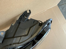Laden Sie das Bild in den Galerie-Viewer, Frontscheinwerfer Audi A6 4G0941005C Links Scheinwerfer Headlight SCH3630903706oo