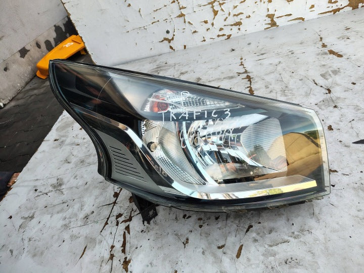Frontscheinwerfer Renault Trafic III 260109424R Rechts Scheinwerfer Headlight SCH3641049486ws