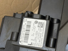 Laden Sie das Bild in den Galerie-Viewer, Frontscheinwerfer VW Tiguan 571941005B Links Scheinwerfer Headlight SCH3646826383ra