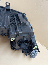Laden Sie das Bild in den Galerie-Viewer, Frontscheinwerfer VW Tiguan 571941005B Links Scheinwerfer Headlight SCH3646826383ra