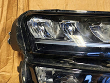 Laden Sie das Bild in den Galerie-Viewer, Frontscheinwerfer Skoda Karoq 57B941010 LED Rechts Scheinwerfer Headlight SCH3648546121jf