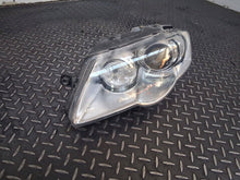 Laden Sie das Bild in den Galerie-Viewer, Frontscheinwerfer VW Passat 3C0941753L Links Scheinwerfer Headlight SCH3648785706is