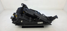 Laden Sie das Bild in den Galerie-Viewer, Frontscheinwerfer Skoda Karoq 57B941010 LED Rechts Scheinwerfer Headlight SCH3648914485zn