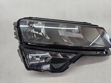 Laden Sie das Bild in den Galerie-Viewer, Frontscheinwerfer Skoda Karoq 57B941016A Rechts Scheinwerfer Headlight SCH3649464414fg