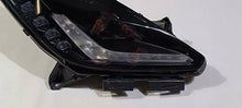 Load image into Gallery viewer, Frontscheinwerfer Chevrolet Corvette C7 23216693 Rechts Scheinwerfer Headlight SCH3650790208xv