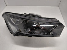 Laden Sie das Bild in den Galerie-Viewer, Frontscheinwerfer Skoda Enyaq 5LB941016B Rechts Scheinwerfer Headlight SCH3653596848sg