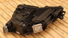 Laden Sie das Bild in den Galerie-Viewer, Frontscheinwerfer Skoda Superb III 3V1941016 LED Rechts Scheinwerfer Headlight SCH3653719652fo