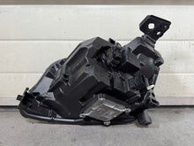Laden Sie das Bild in den Galerie-Viewer, Frontscheinwerfer Renault E-Tech 260601570R 260108132R Ein Satz Headlight SCH3659081906wu
