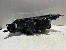 Laden Sie das Bild in den Galerie-Viewer, Frontscheinwerfer Nissan Qashqai I J11 10019010 Rechts Scheinwerfer Headlight SCH3662580688cg