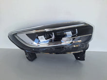Laden Sie das Bild in den Galerie-Viewer, Frontscheinwerfer Renault Kadjar 260101637R Rechts Scheinwerfer Headlight SCH3665074233dv