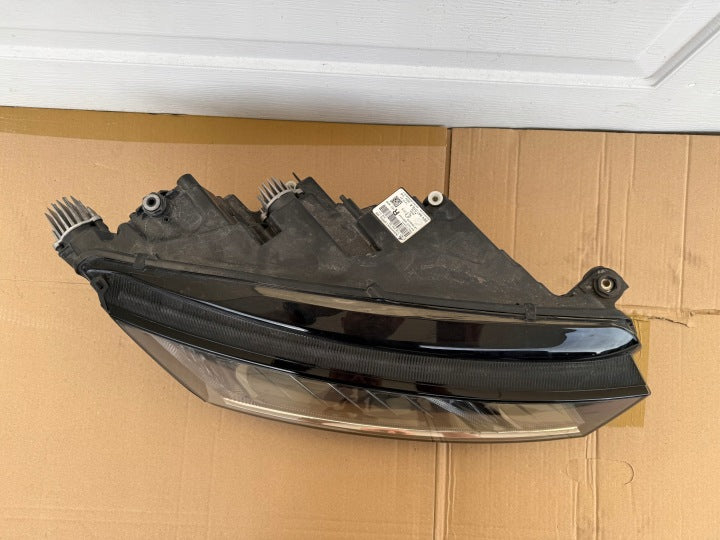 Frontscheinwerfer Skoda Octavia IV 5E4941016A LED Rechts Scheinwerfer Headlight SCH3666457828lb