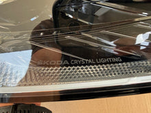 Laden Sie das Bild in den Galerie-Viewer, Frontscheinwerfer Skoda Octavia IV 5E4941016A LED Rechts Scheinwerfer Headlight SCH3666457828lb