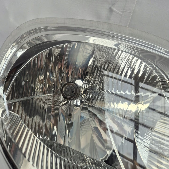 Frontscheinwerfer Renault Trafic II 8200701356 Rechts Scheinwerfer Headlight SCH3669800116wc