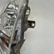 Load image into Gallery viewer, Frontscheinwerfer Renault Trafic II 8200701356 Rechts Scheinwerfer Headlight SCH3669800116wc