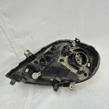 Load image into Gallery viewer, Frontscheinwerfer Renault Trafic II 8200701356 Rechts Scheinwerfer Headlight SCH3669800116wc