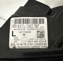 Laden Sie das Bild in den Galerie-Viewer, Frontscheinwerfer Skoda Fabia III 6V1941015E Links Scheinwerfer Headlight SCH3670335976ag