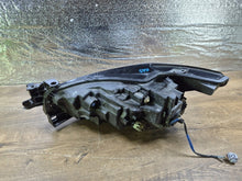 Load image into Gallery viewer, Frontscheinwerfer Mazda 6 GRF5-51030 Rechts Scheinwerfer Headlight SCH3671554546go