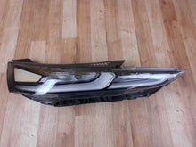 Load image into Gallery viewer, Frontscheinwerfer Hyundai Santa I Fe IV 92208S1000 Rechts Scheinwerfer Headlight SCH3672250271up