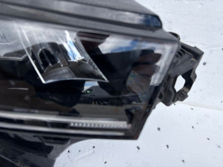 Frontscheinwerfer Skoda Karoq LAM-PA8 Rechts Scheinwerfer Headlight SCH3672653444ex