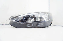 Laden Sie das Bild in den Galerie-Viewer, Frontscheinwerfer Ford Focus JX7B-13W030-CE Links Scheinwerfer Headlight SCH3673994114uh