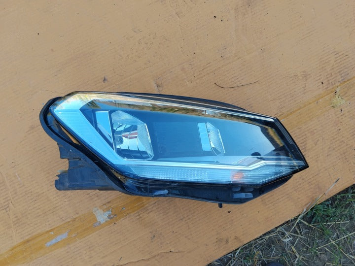 Frontscheinwerfer VW Caddy III 2K1941006A Rechts Scheinwerfer Headlight SCH3674513259hv