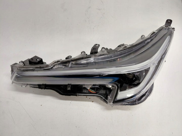 Frontscheinwerfer Toyota Corolla 81150-02X10 Links Scheinwerfer Headlight SCH3680989513sa