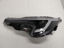 Load image into Gallery viewer, Frontscheinwerfer Toyota Corolla 81150-02X10 Links Scheinwerfer Headlight SCH3680989513sa