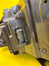 Laden Sie das Bild in den Galerie-Viewer, Frontscheinwerfer Audi A6 C7 4G0941033C LED Links Scheinwerfer Headlight SCH3683207971cr