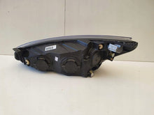 Laden Sie das Bild in den Galerie-Viewer, Frontscheinwerfer Ford Focus MX7B-13E014-CD Rechts Scheinwerfer Headlight SCH3684171809fj