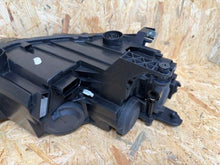 Load image into Gallery viewer, Frontscheinwerfer VW T-Roc 2GA941005B Links Scheinwerfer Headlight SCH3685283140ps