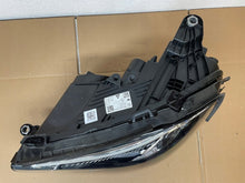 Laden Sie das Bild in den Galerie-Viewer, Frontscheinwerfer Mercedes-Benz W213 W2139060705 Links Scheinwerfer Headlight SCH3688533395uj
