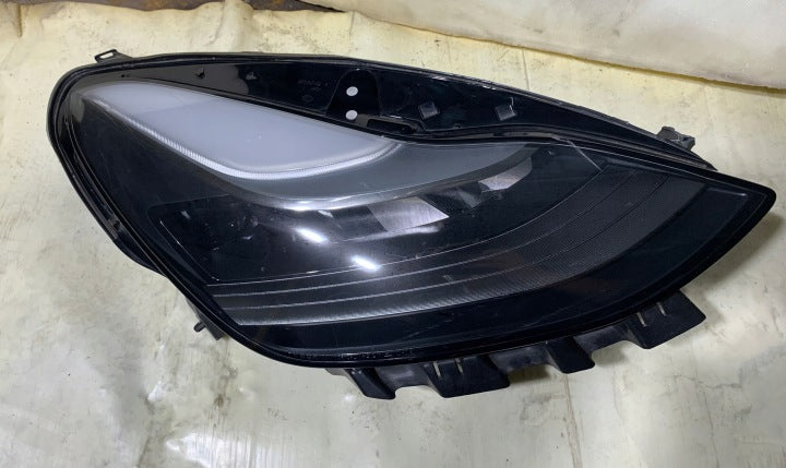 Frontscheinwerfer Tesla Model Y 1110796-00-D Ein Stück (Rechts oder Links) SCH3695906489on